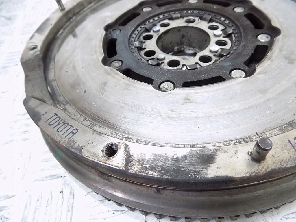 фото №4, Колесо двомасовий toyota rav4 iii avensis t25 2.2 d4d