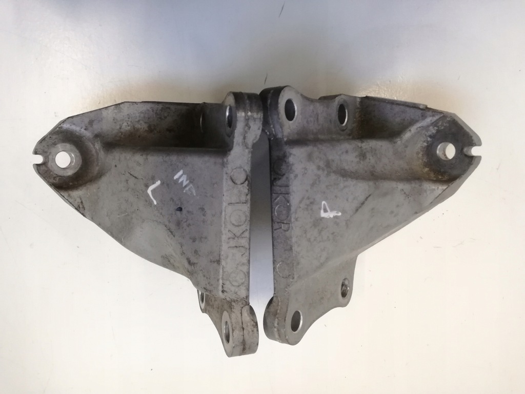 фото №3, Кронштейн двигателя правая infiniti q70 m m35h hybrid 11-