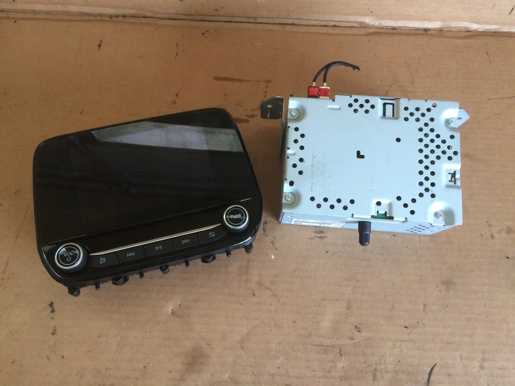 фото №1, Ford fiesta mk8 радио навигация сенсорный