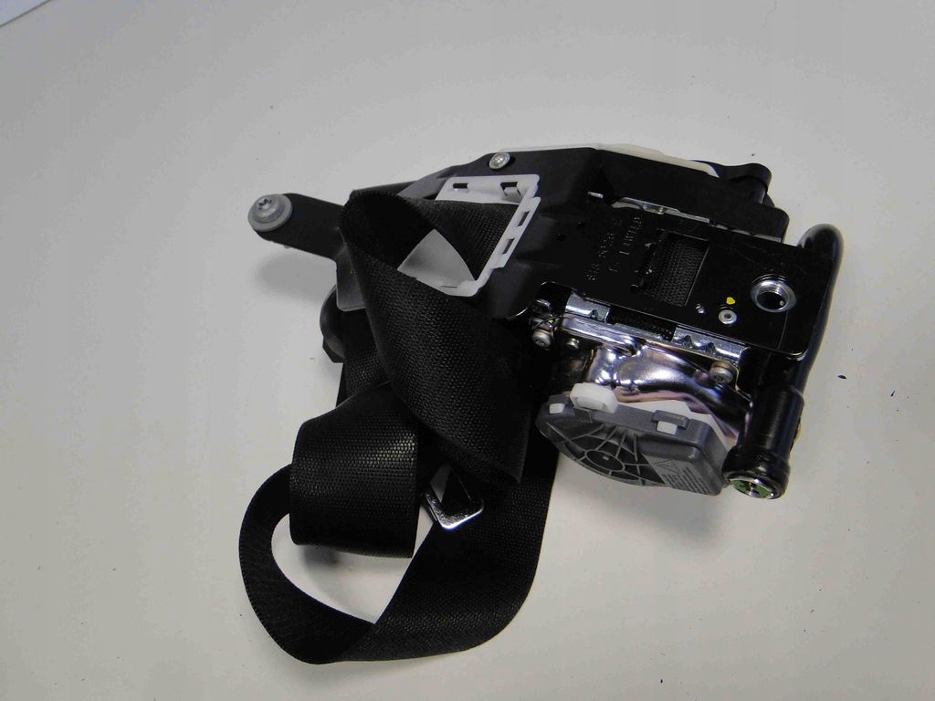 фото №15, Mercedes e w212 ремни pas правый перед натяжитель