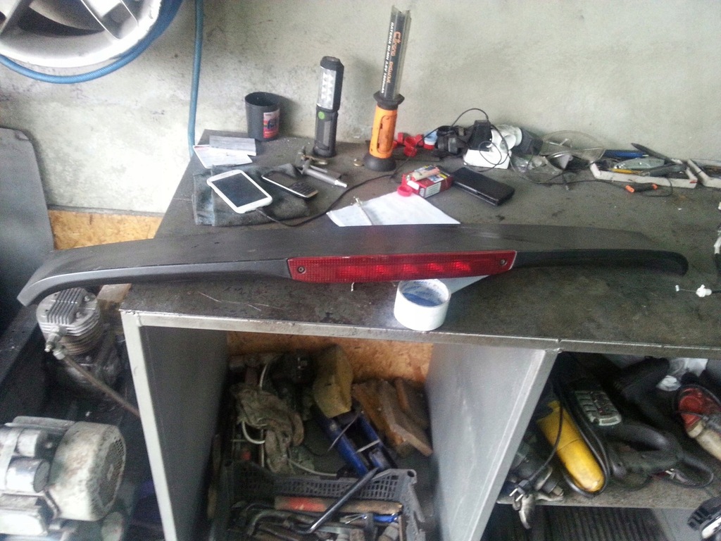 фото №1, Ford focus mk2 - спойлер козирок кришки задня