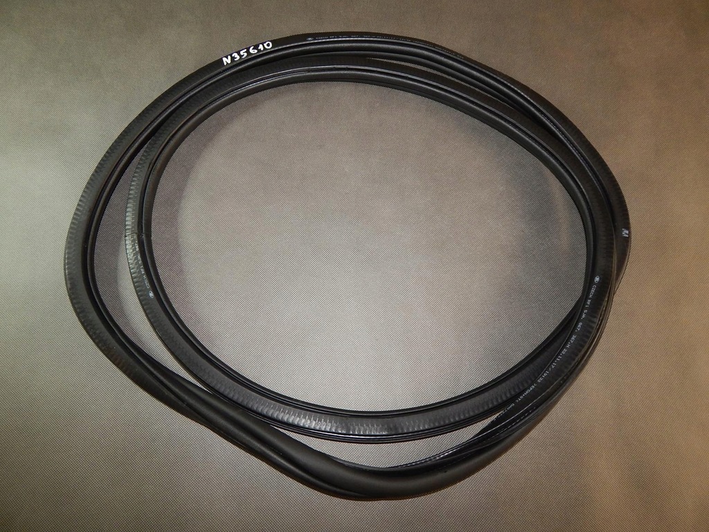 фото №1, Skoda rapid прокладка двері лівий задня 5ja867367h