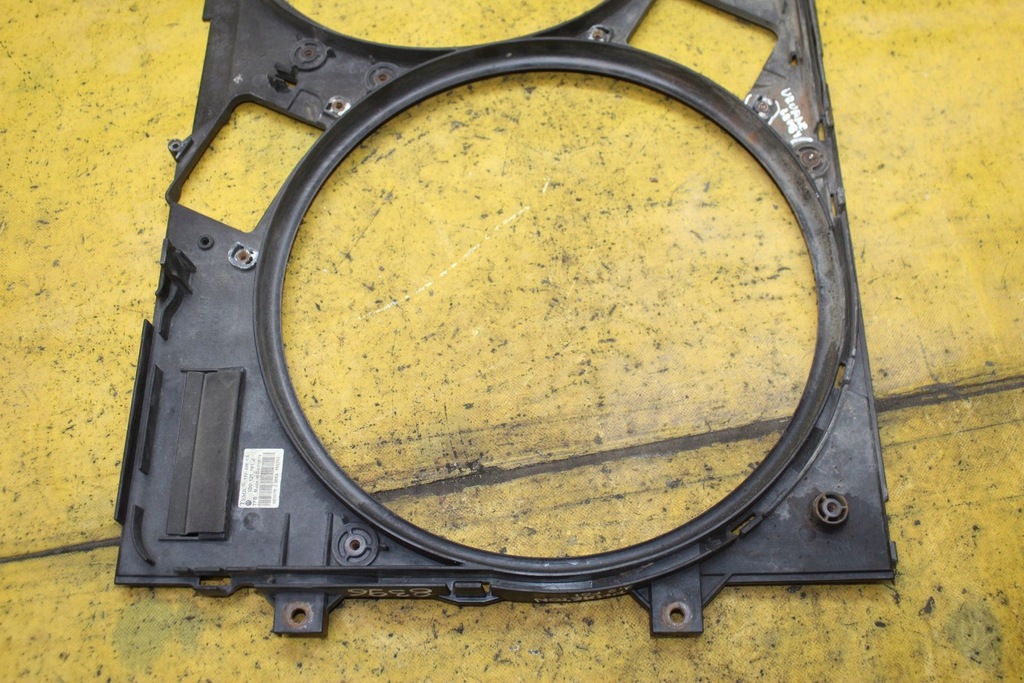 фото №6, Корпус вентилятора vw phaeton 3d0121191j 3.2 fsi