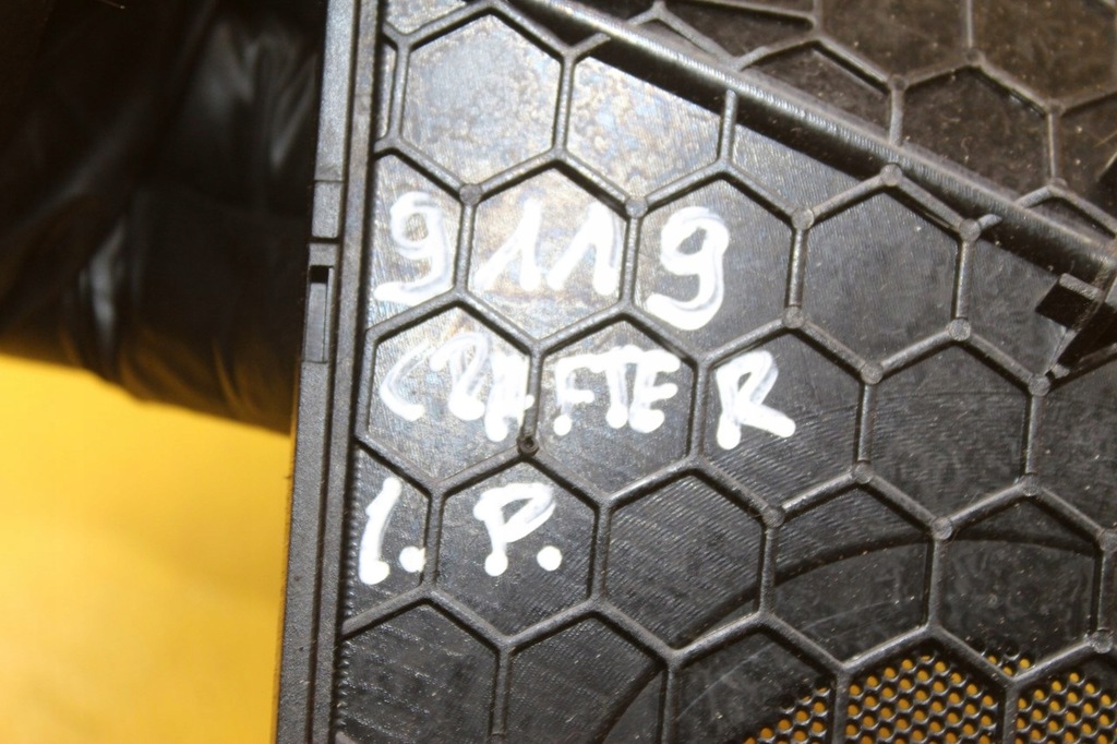 фото №7, Решітка динаміка лівий перед vw crafter a9066890008