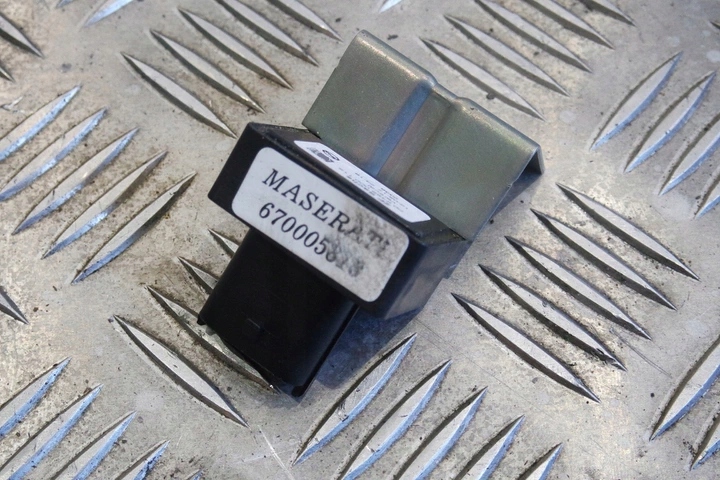 фото №1, Модуль прискорення maserati levante 670005813