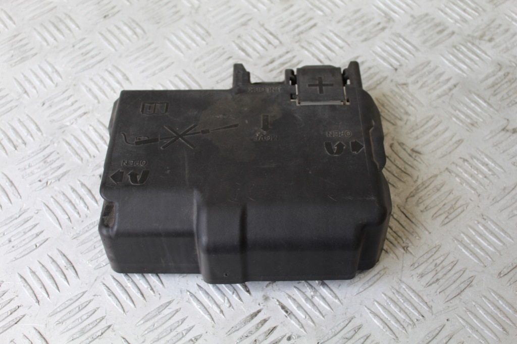 фото №1, Кришка коробка запобіжників opel adam