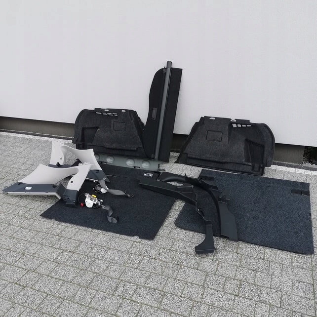 фото №1, Килимок шторка оббивка багажника clio iii kombi