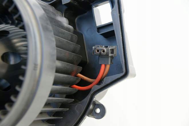 фото №8, Воздуходувка вентилятор mercedes clk w209 c209 a209 eu