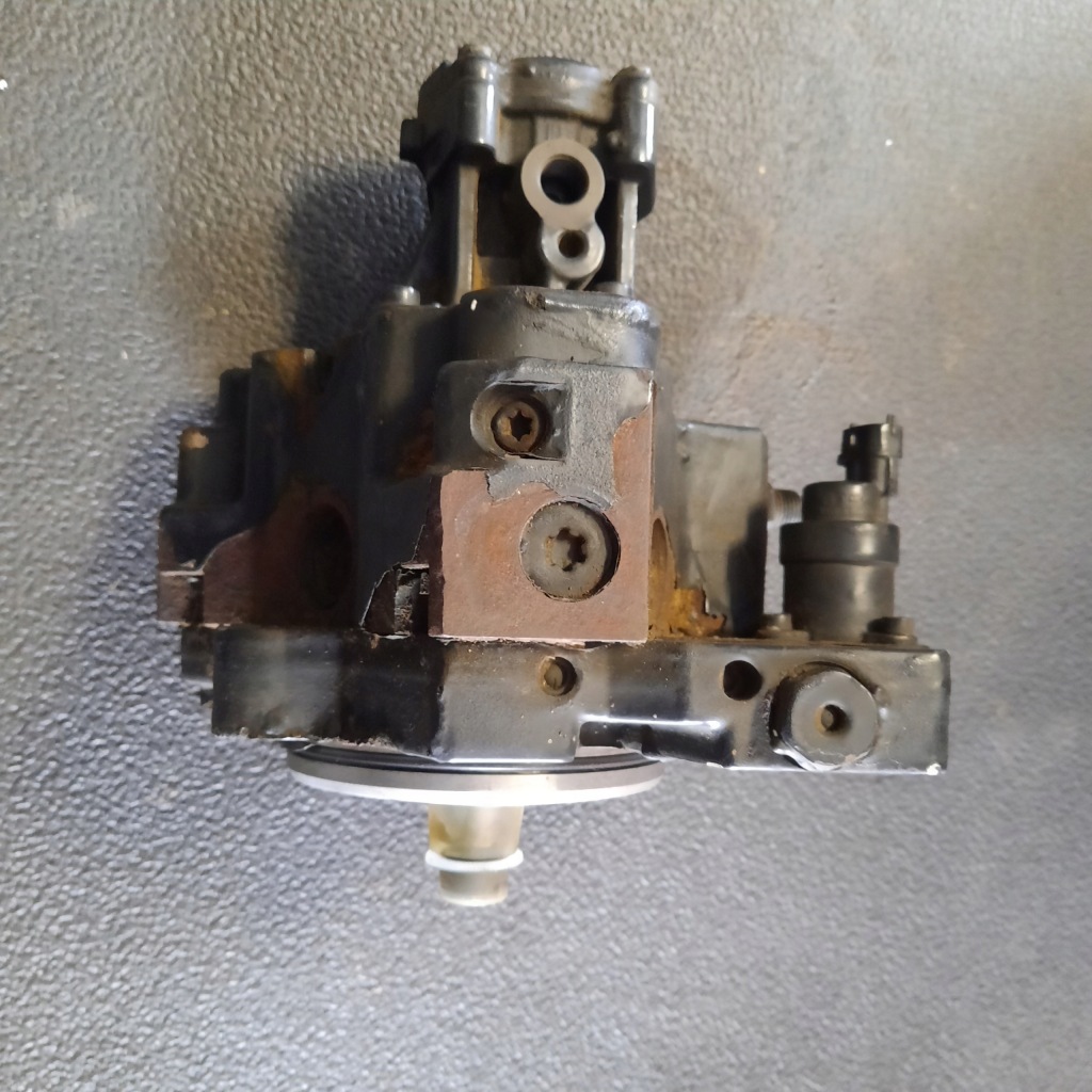 Купить Насос топлива man d 2876