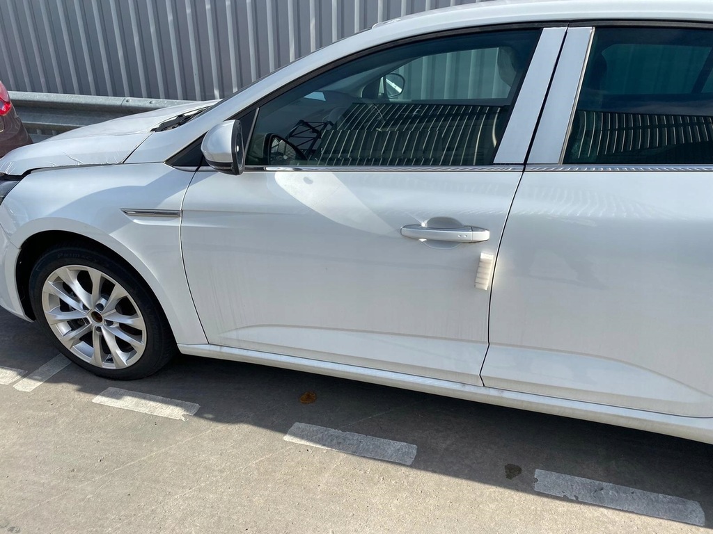 фото №6, Правая шторка безопасности 985p01012r renault megane iv sedan