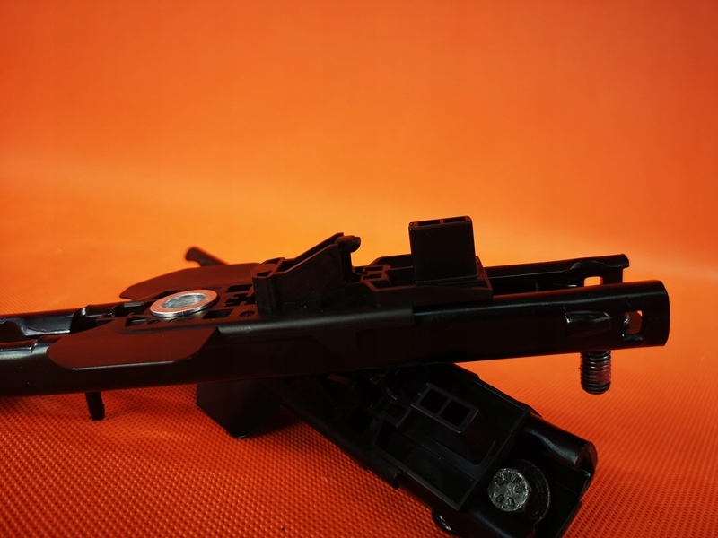 фото №5, Регулировка поперечина volvo оригинальный номер 8632605