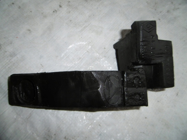 фото №1, Renault clio iv шумоизоляция жабо правый перед