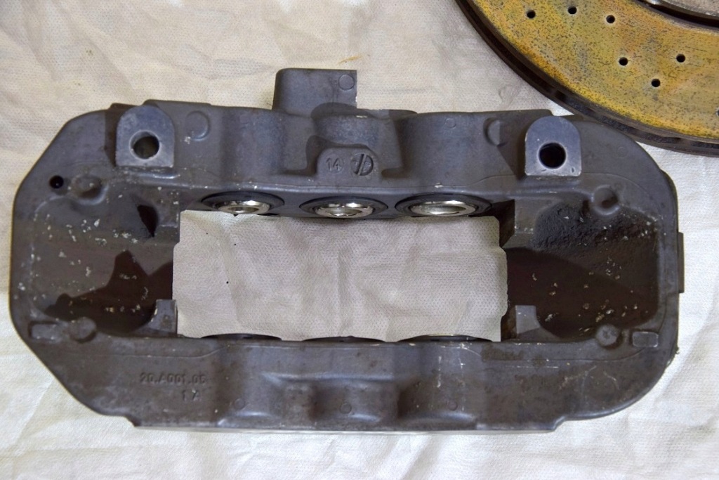 фото №4, Ghibli поворотный кулак рычаг амортизатор диск ступица