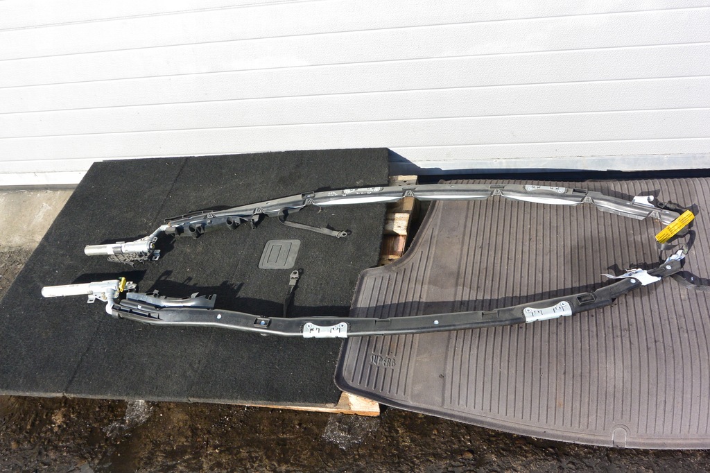 фото №1, Mercedes clk w209 шторка безопасности подушка безопасности правая левая kpl