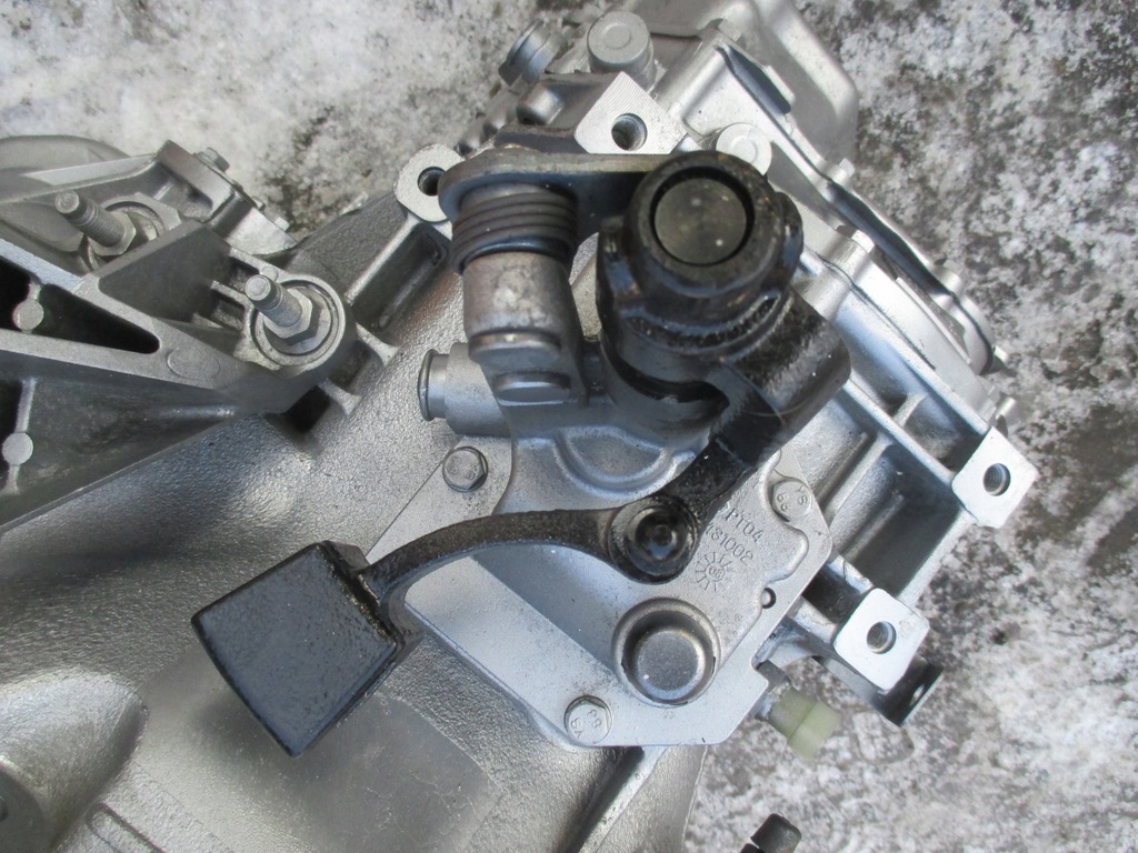 фото №14, Chevrolet cruze orlando 1.6 1.8 штифт блокирующий выборщик передач