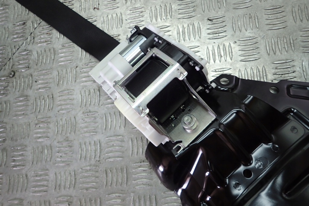 фото №4, Mercedes slc w172 ремені безпеки натягувачі