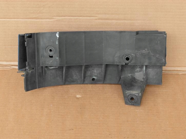 фото №9, Audi s3 a3 8l направляющая молдинг лампы правая правый задняя задняя 8l0807378a