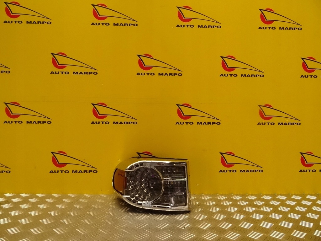 фото №4, Toyota fj cruiser 2006- лампа задняя задняя левая правая