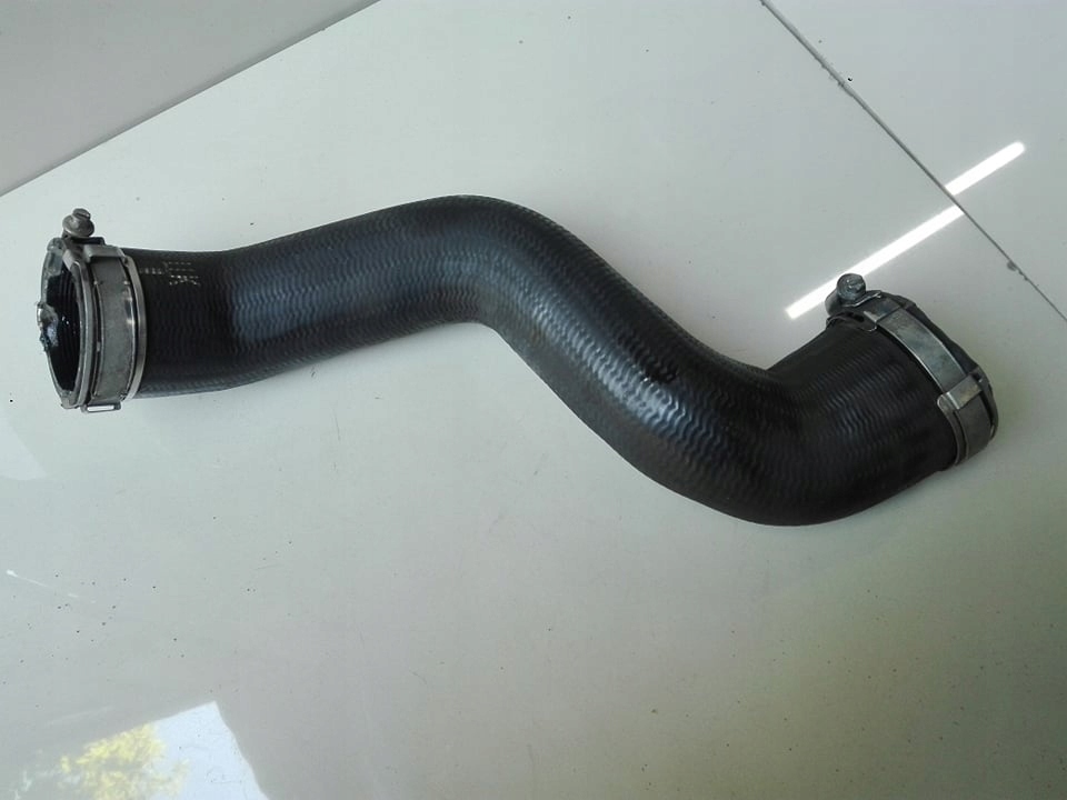 фото №1, A4 b7 2.0 tfsi wąż труба интеркулер 8e0145737q