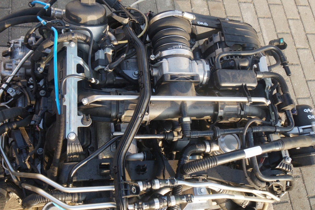 Комплектный  двигатель porsche 991 turbo dab nr39 Цена