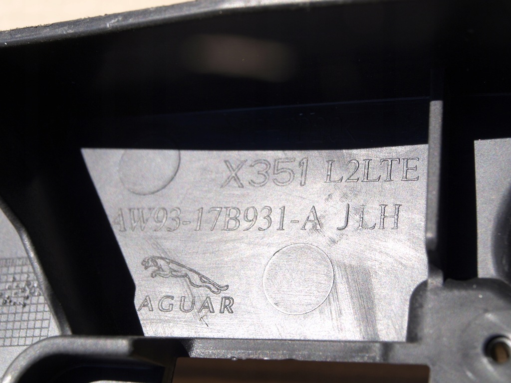 фото №8, Направляющая бампера левый задняя jaguar xj351 x351 xj 351