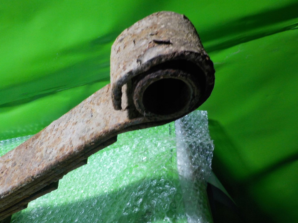 фото №4, Aro 246 2.4 ресора правий задня 2005r