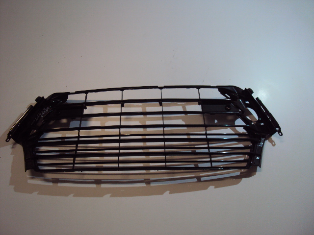 Купити Решітка бампера решітка радіатора перед lexus gt200t gs350