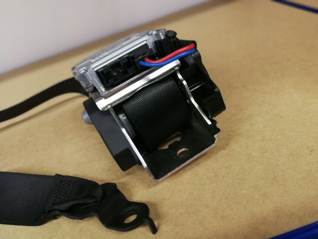 фото №4, Mercedes w211 pas безопасности правый 602208100