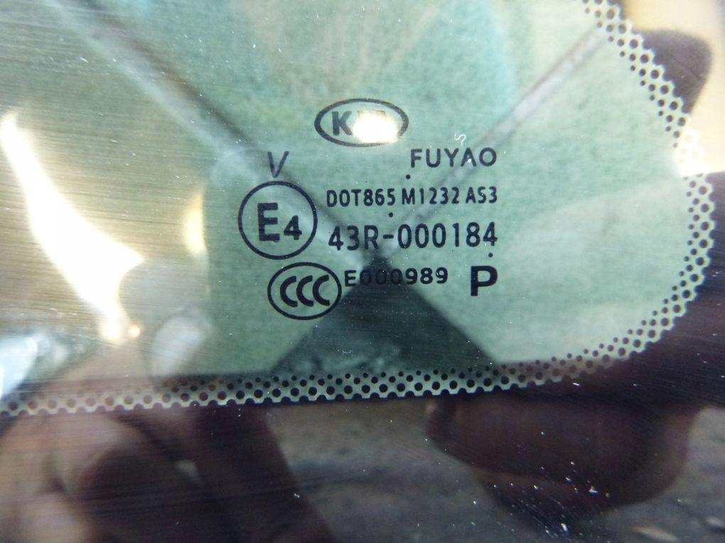 фото №5, Kia niro скло бічна права кузовна