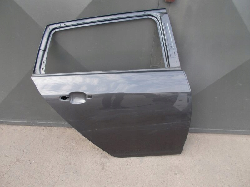 фото №1, Opel insignia a задние правое дверь