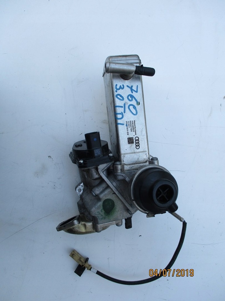 фото №1, Радіатор вихлопних газів vw touareg 3 iii 760 059131508am