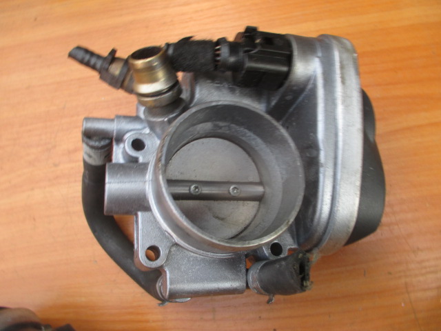 Opel astra h zafira b chevrolet 1.6 16v z16xer дросельна заслінка 55560398 в Україні