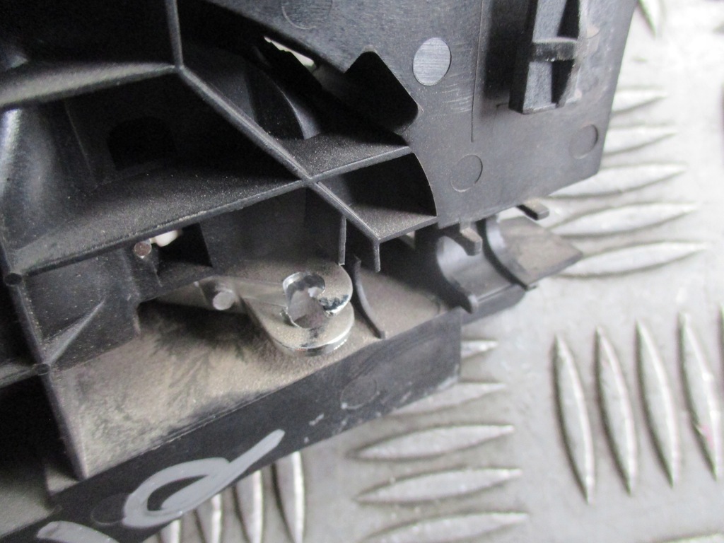 фото №4, Ручка левая внутренняя peugeot 407 04-08