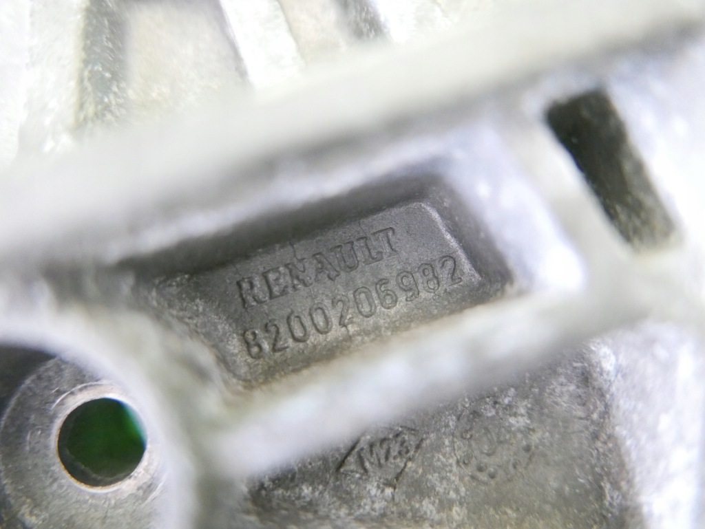 фото №3, Кронштейн двигателя 8200206982 renault modus 1.5 dci 04-