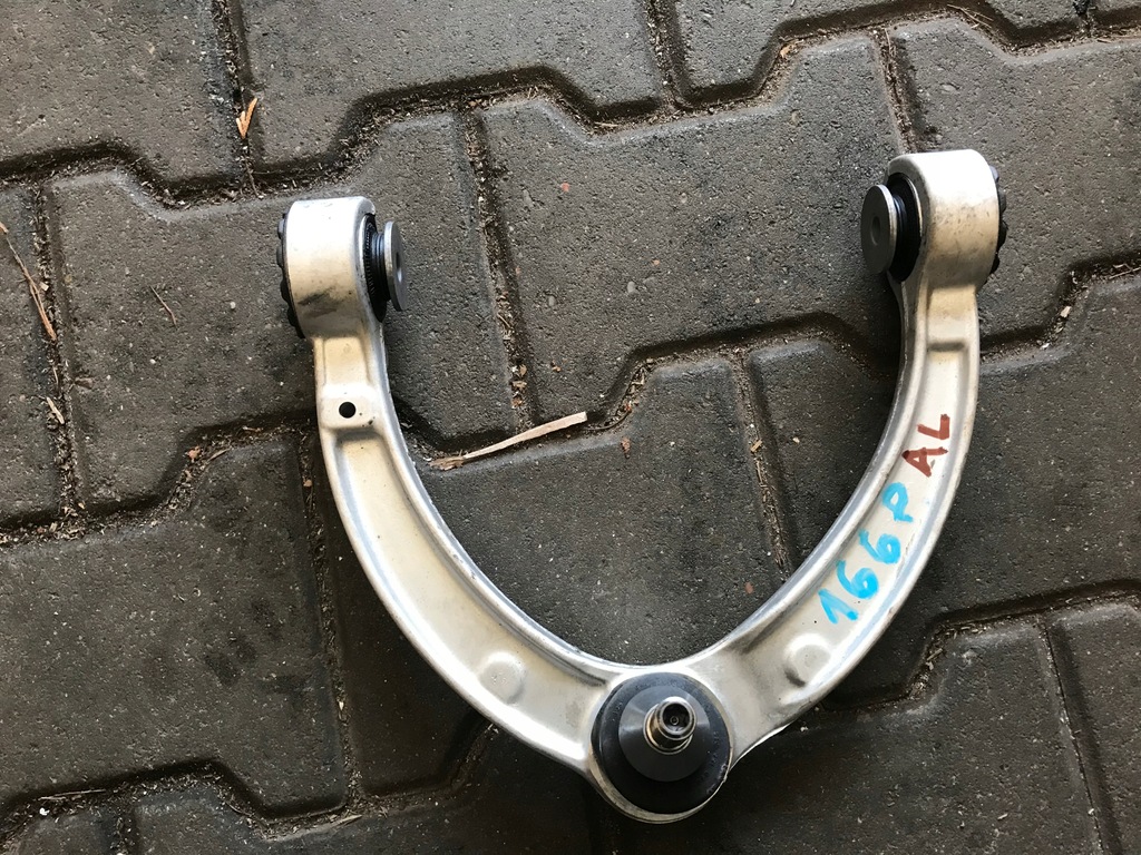 фото №1, Mercedes ml gle 166 важіль верхній