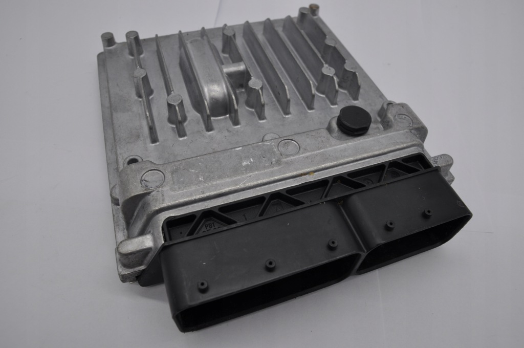 Купити Блок керування двигуна mercedes-benz оригінальний номер a6519009302