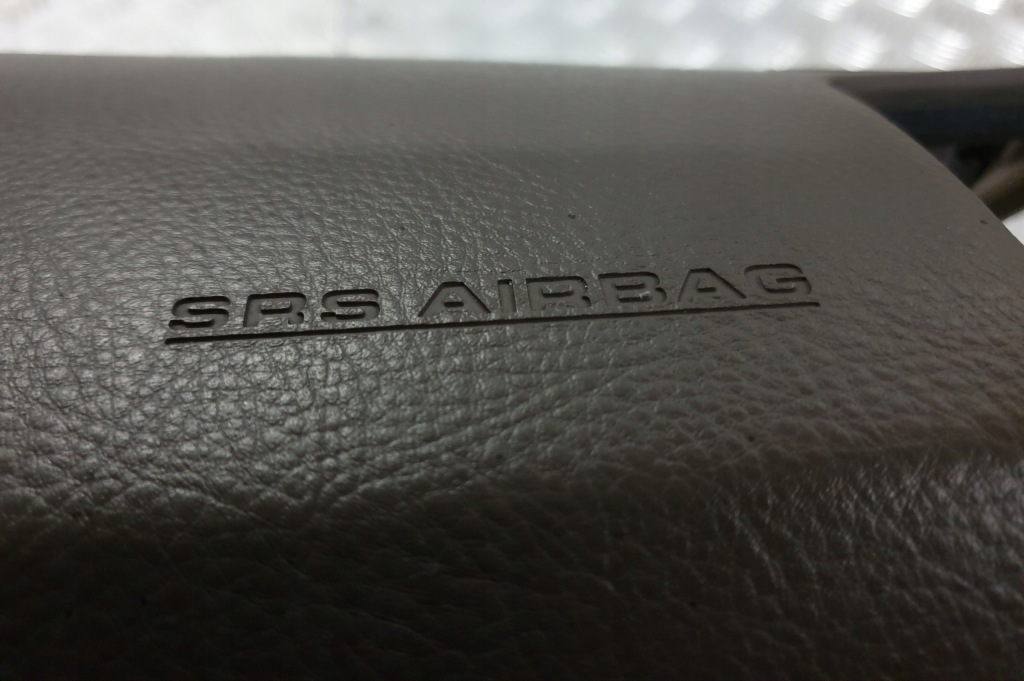 фото №8, Панель приладів натягувачі air bag kpl land cruiser 120 d4d