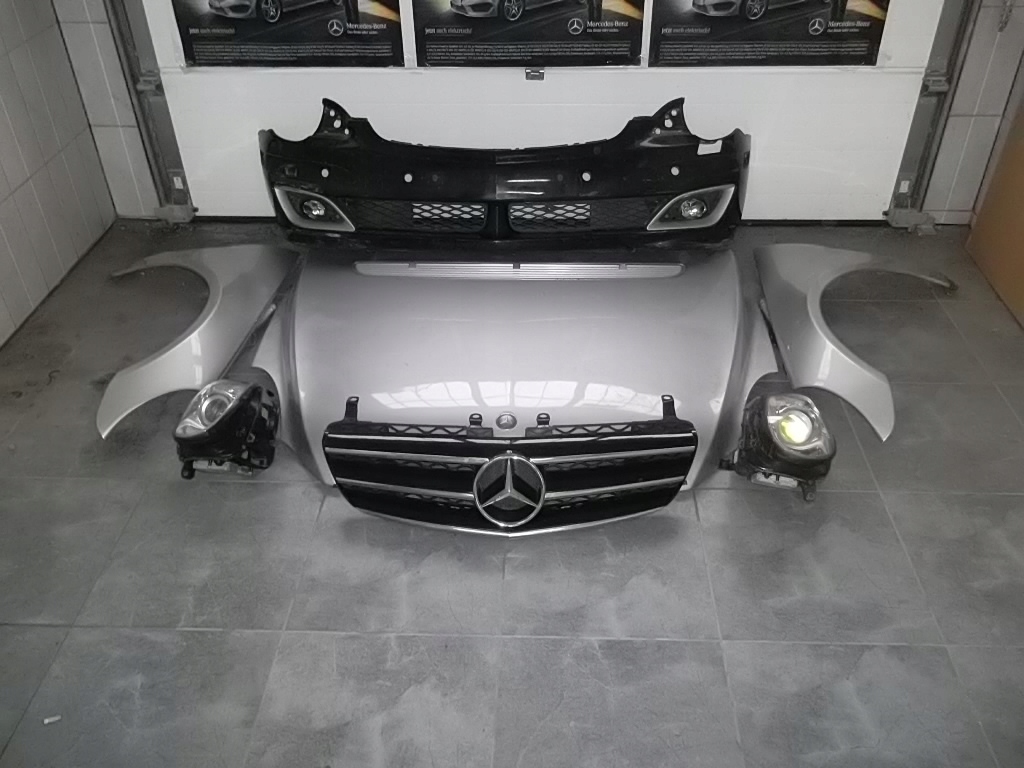 фото №2, Mercedes r klasa 251 w251 бампер kompletny перед