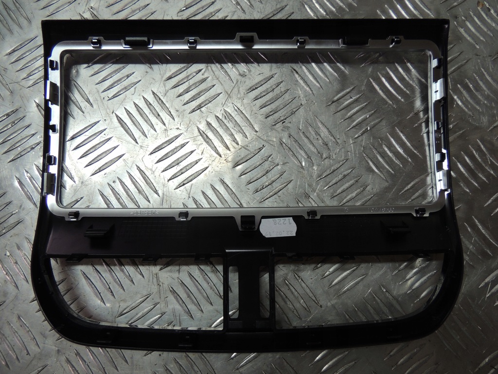 фото №5, Jaguar f-pace рамка обдув