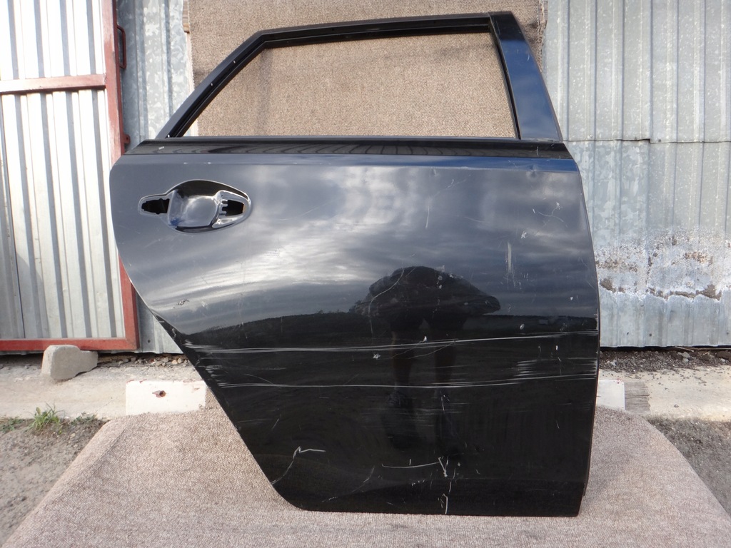 фото №4, Двері праве задня toyota auris 2 ii 12-18