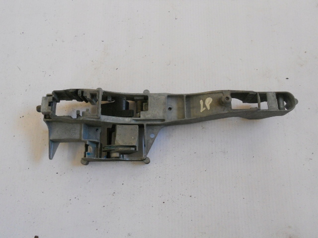 фото №1, Partner berlingo iii 3 ручка дверь перед левая 08-