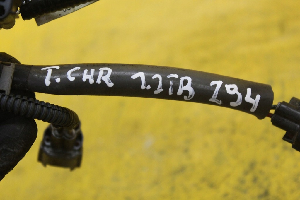 фото №12, Джгут форсунок пального toyota c-hr 1.2 tb