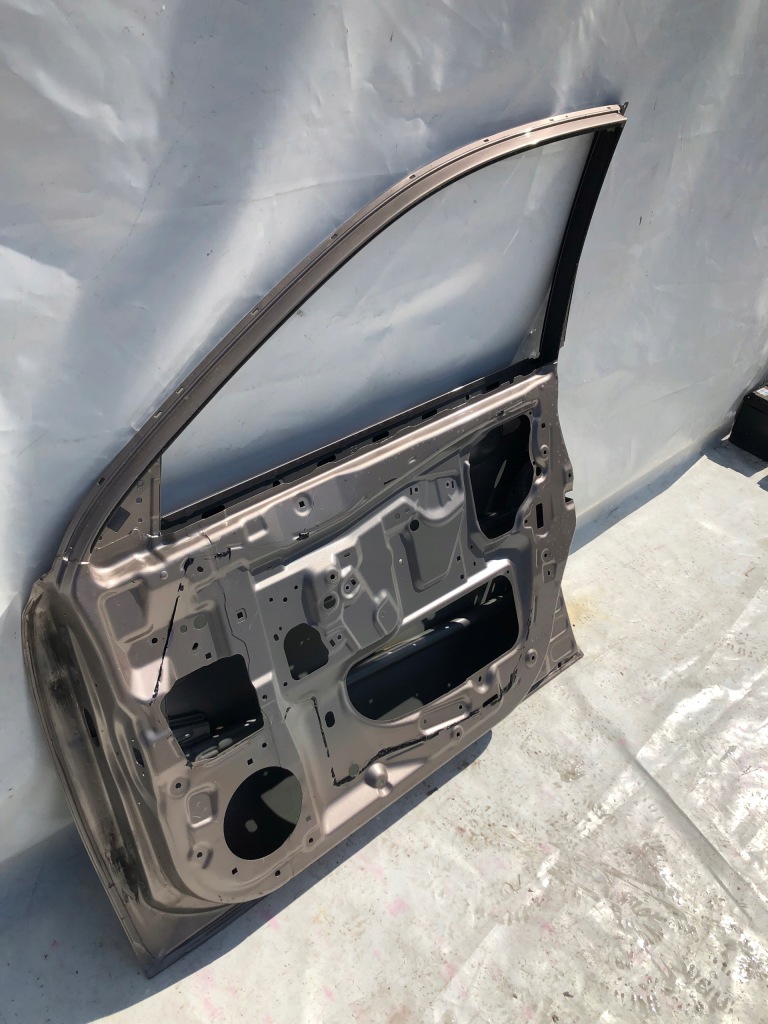 фото №9, Дверь перед правое subaru outback 09-14 передние