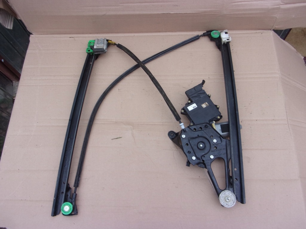 фото №4, Galaxy i 00-05 підйомник скло лівий