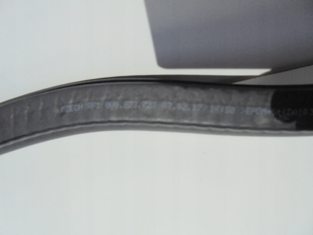 фото №5, Audi a3 8v прокладка відсік двигуна 8v0823723 17r