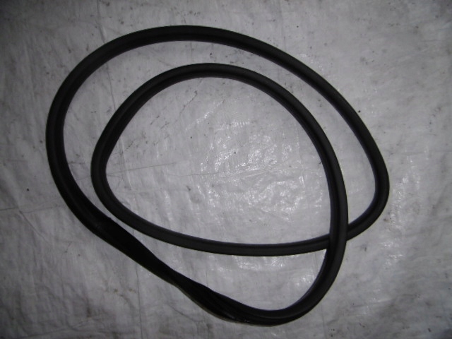 фото №1, Renault clio iv hb прокладка двері права задня