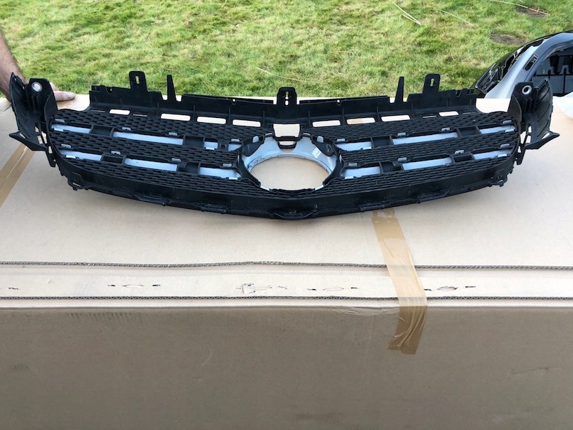 фото №3, Mercedes e-klasa 213 решётка радиатора решётка радиатора оригинал