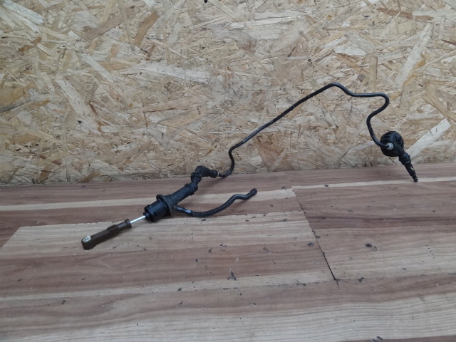 фото №1, Dacia sandero ii 2018 lift 1,0 sce насос зчеплення