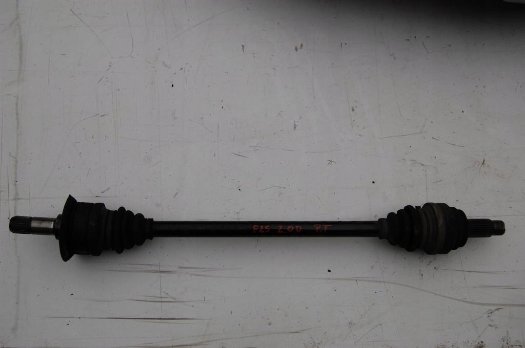 Купити Привідний вал półośka правий задні права bmw x3 f25 2,0xd