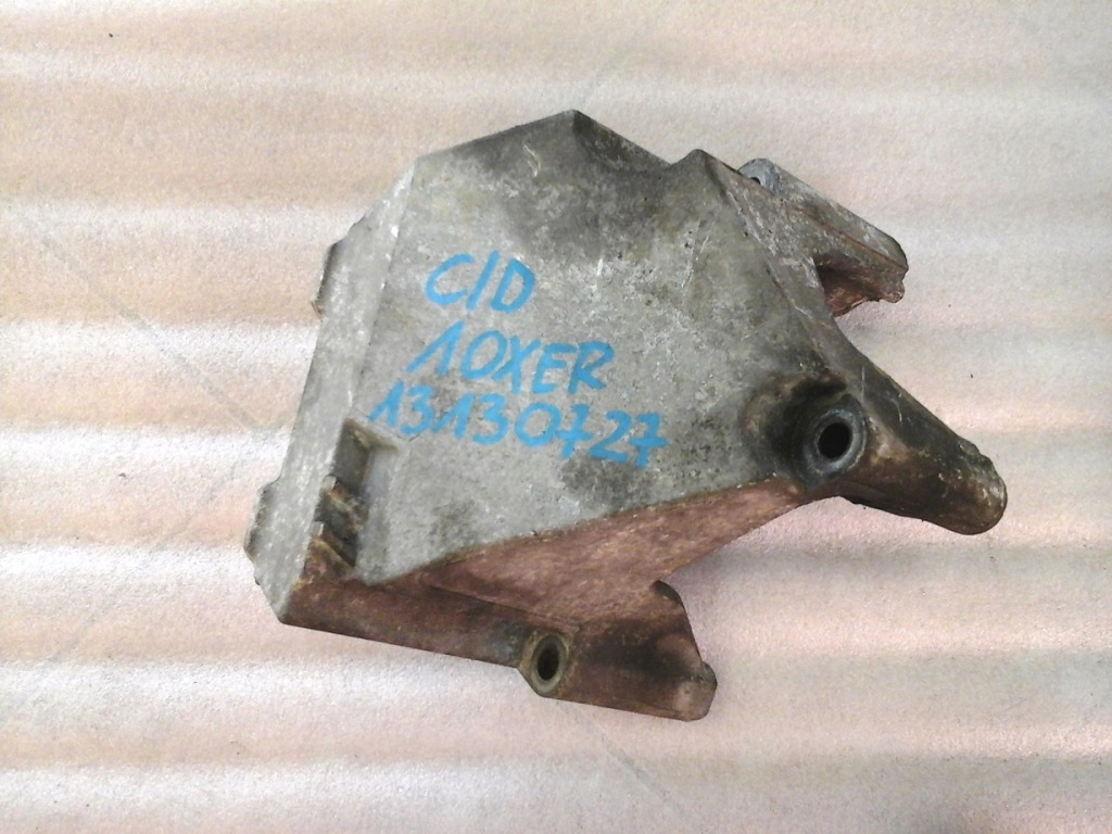 фото №1, Opel corsa d 1.0 xer кронштейн кронштейн 13130727